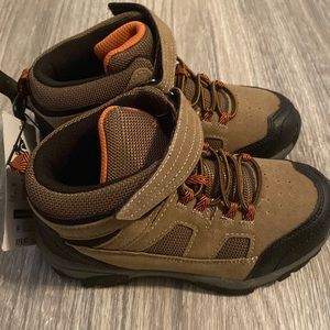 Never worn Boys Size 12